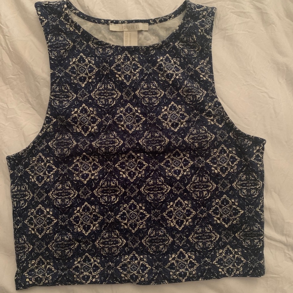 Forever 21 blue crop top